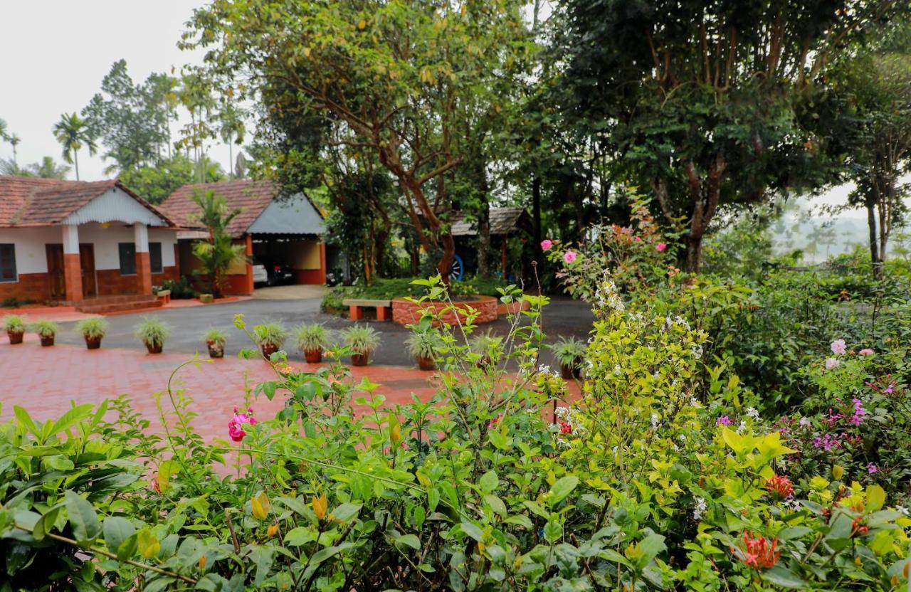 Kudajadri Drizzle Homestay Kaniyāmbetta Exterior foto